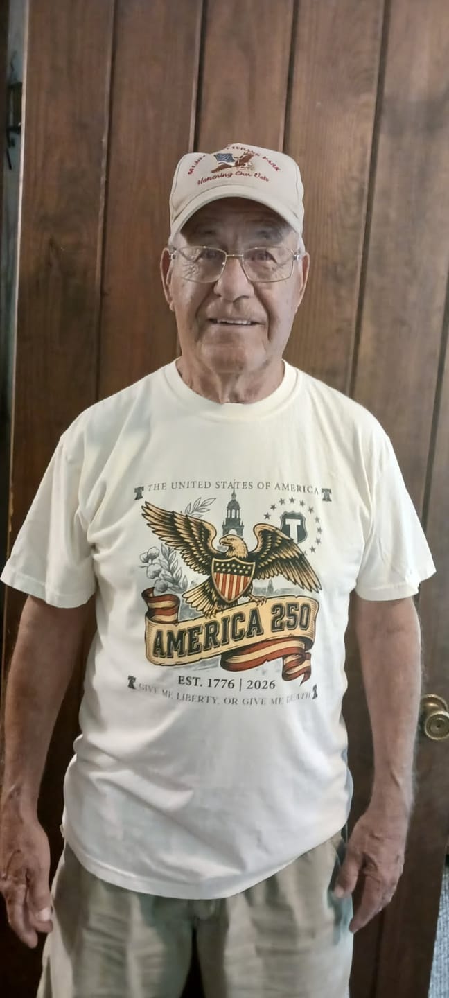 Customer photo review of American T-shirt