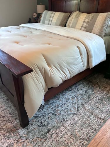 Customer photo review of MarshMellow Comforter