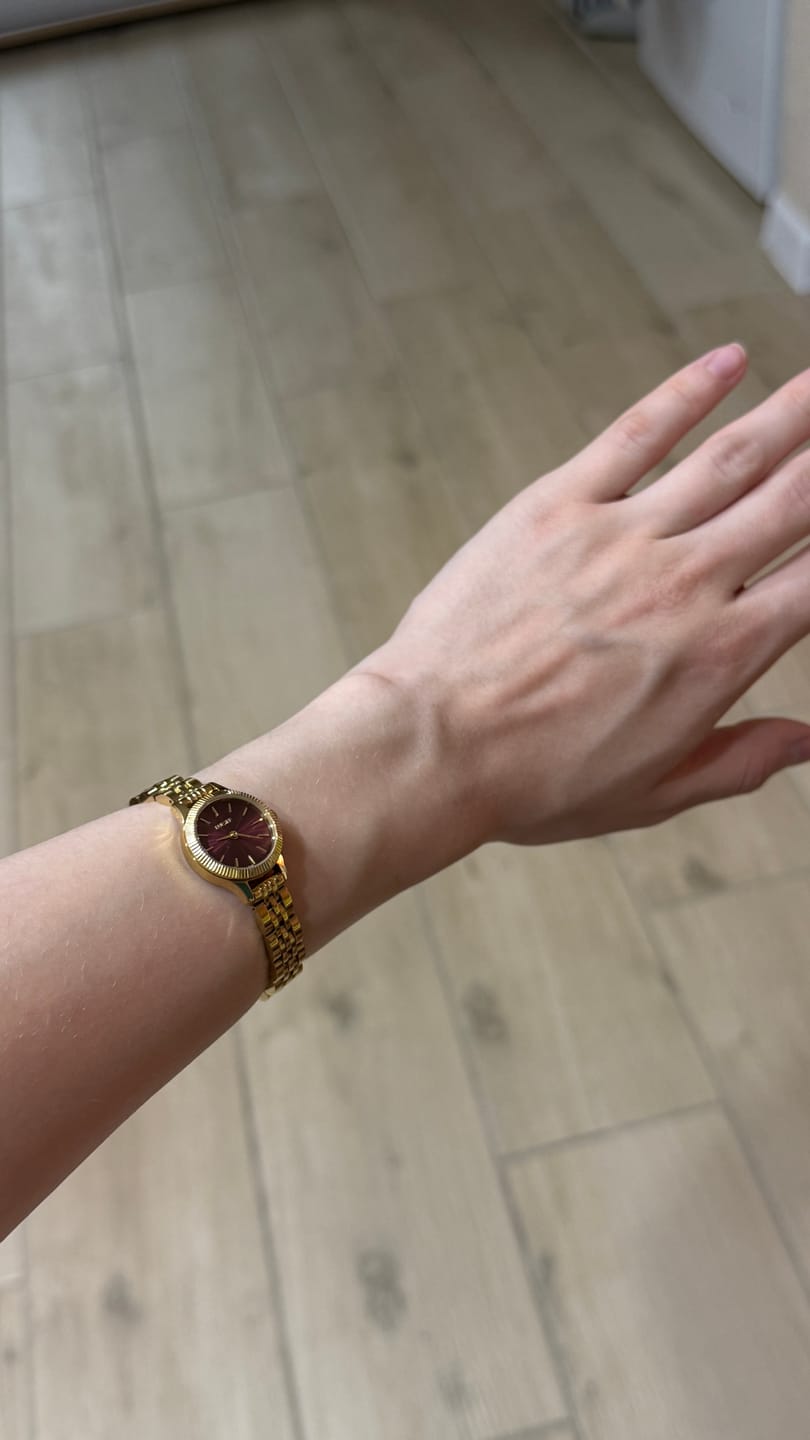 Customer photo review of Sophie Gold Burgundy