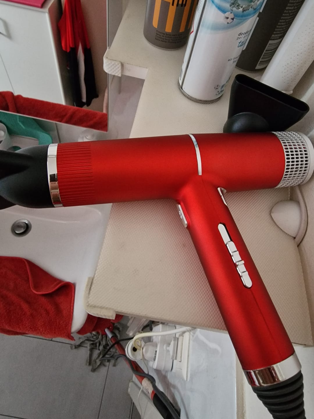 Customer photo review of Professioneller Haartrockner – Velair