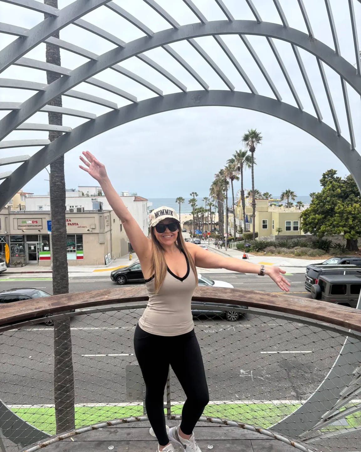 Customer photo review of Built-in Bra Ribbed Solid Tank Top