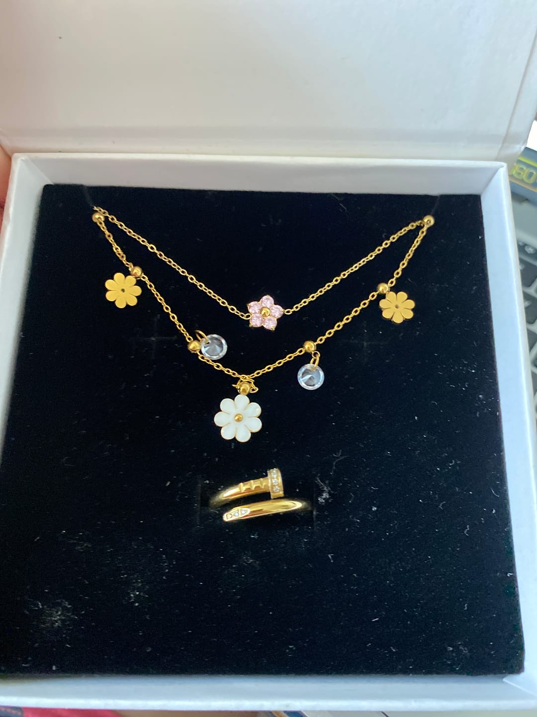 Customer photo review of Colier - Golden Petals