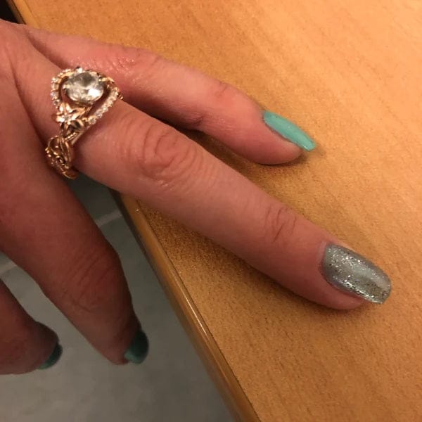 Customer photo review of Flower Engagement Ring Nature Inspired Wedding Ring 1 Carat Lab Grown Diamond Ring IGI Certified