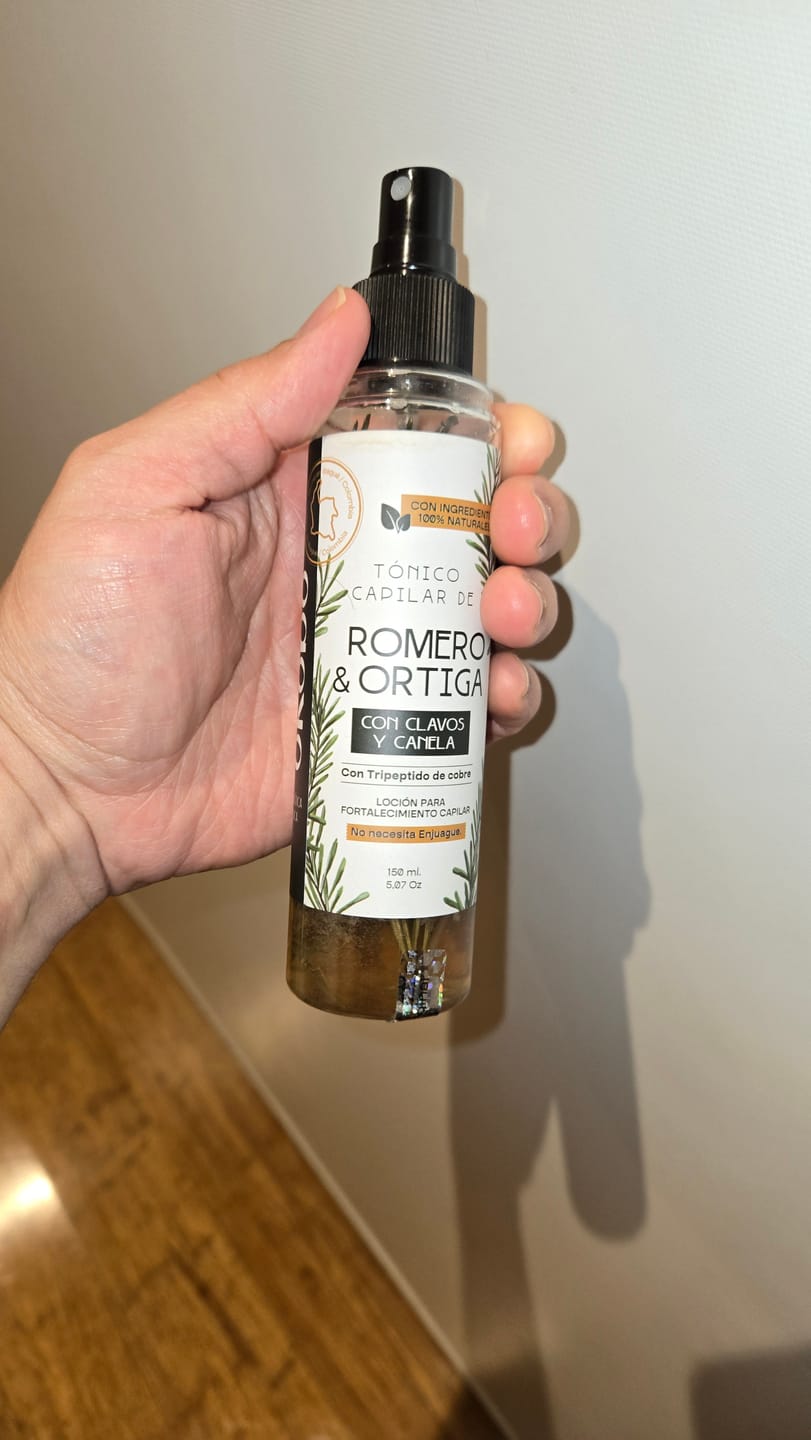 Customer photo review of Tónico Capilar de Romero  · Crecimiento y Anticaída