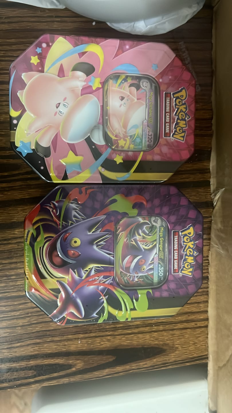 Customer photo review of Mega Moonlit Tin (styles may vary)
