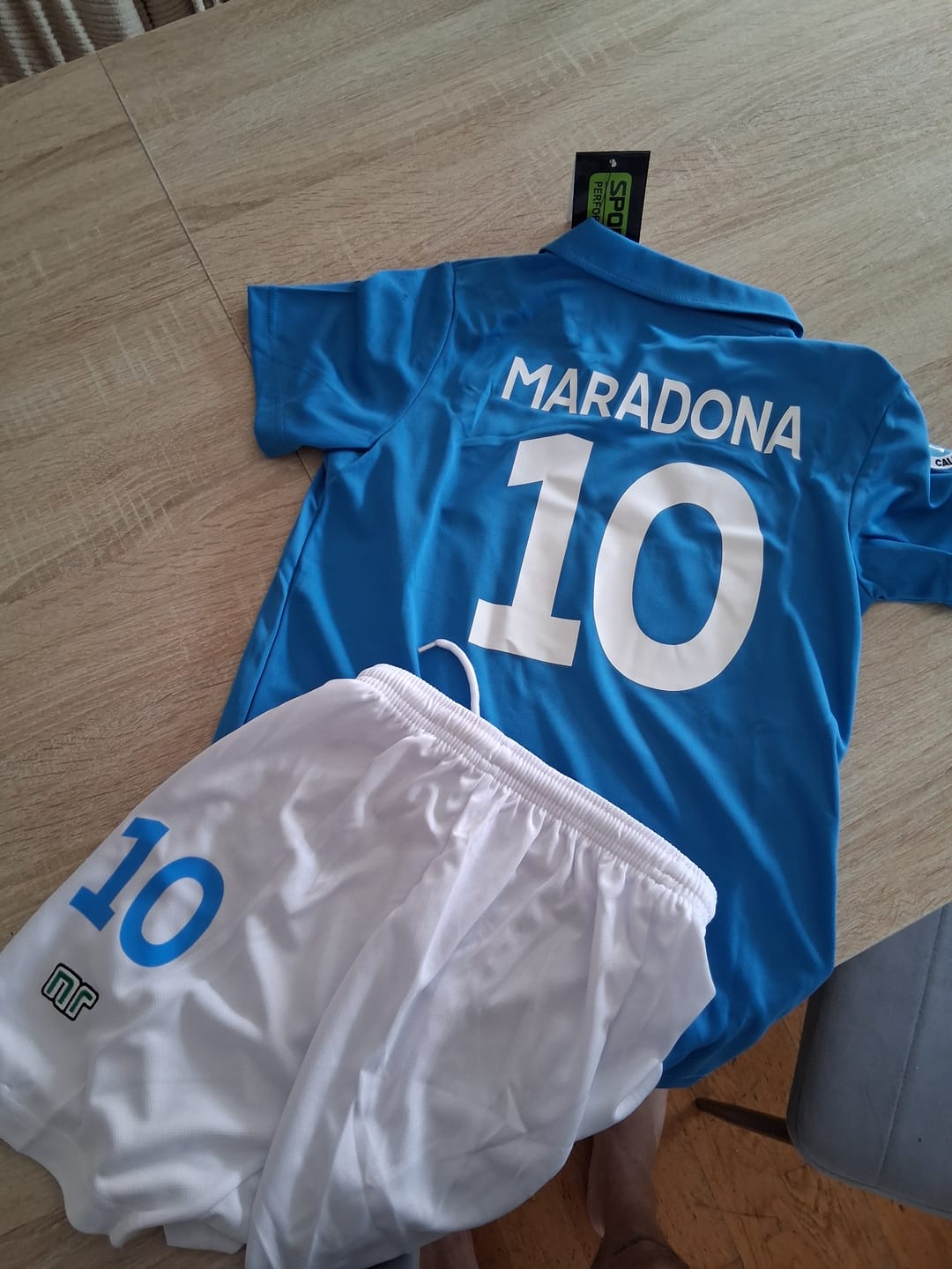 Customer photo review of Conjunto Napoli 1987 - Maradona 10
