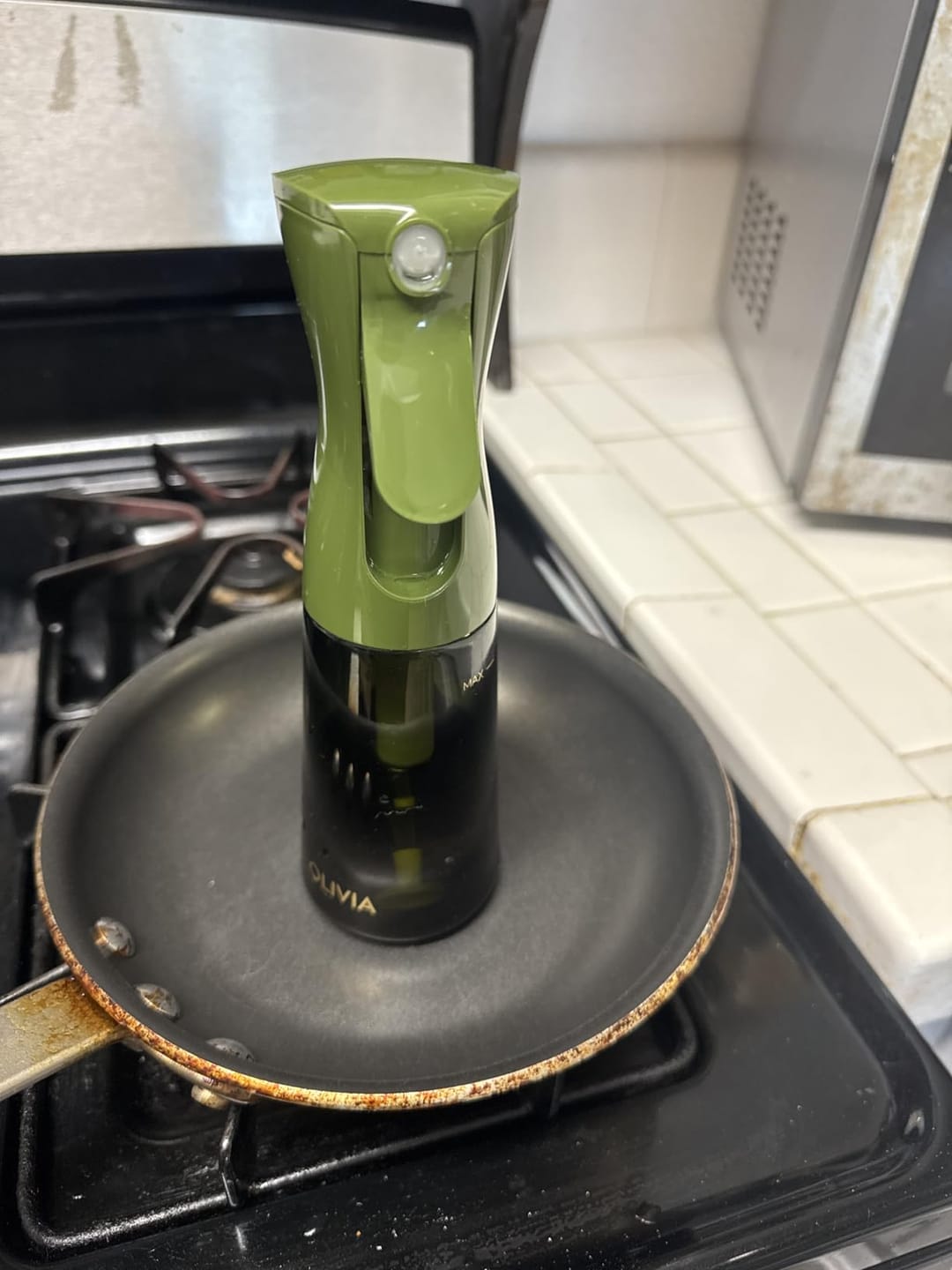 Customer photo review of Olivia Signature Kitchen Sprayer 200ml – Olive Green