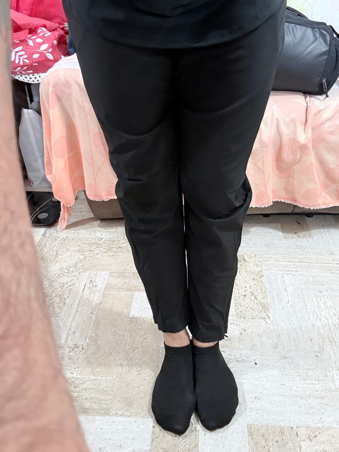 Customer photo review of AeroLite All Day Jogger - Black