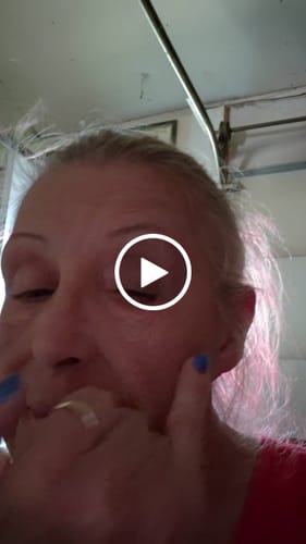 Customer video review of Color Changing 4 in 1 Foundation