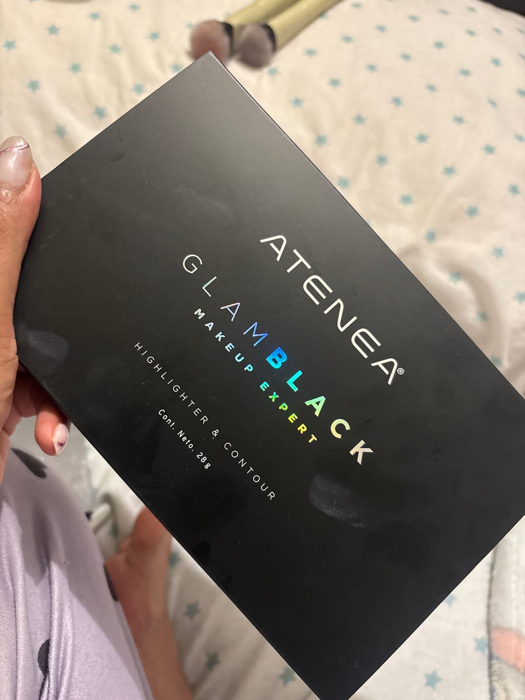 Customer photo review of PALETA DE CONTORNOS E ILUMINADOR GLAMBLACK
