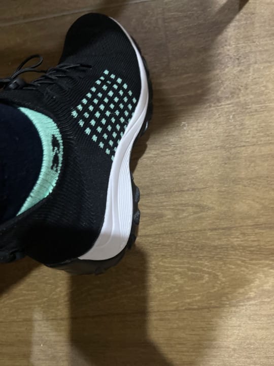 Customer photo review of Baskets Légères et Respirantes pour Femme - Confort et Style