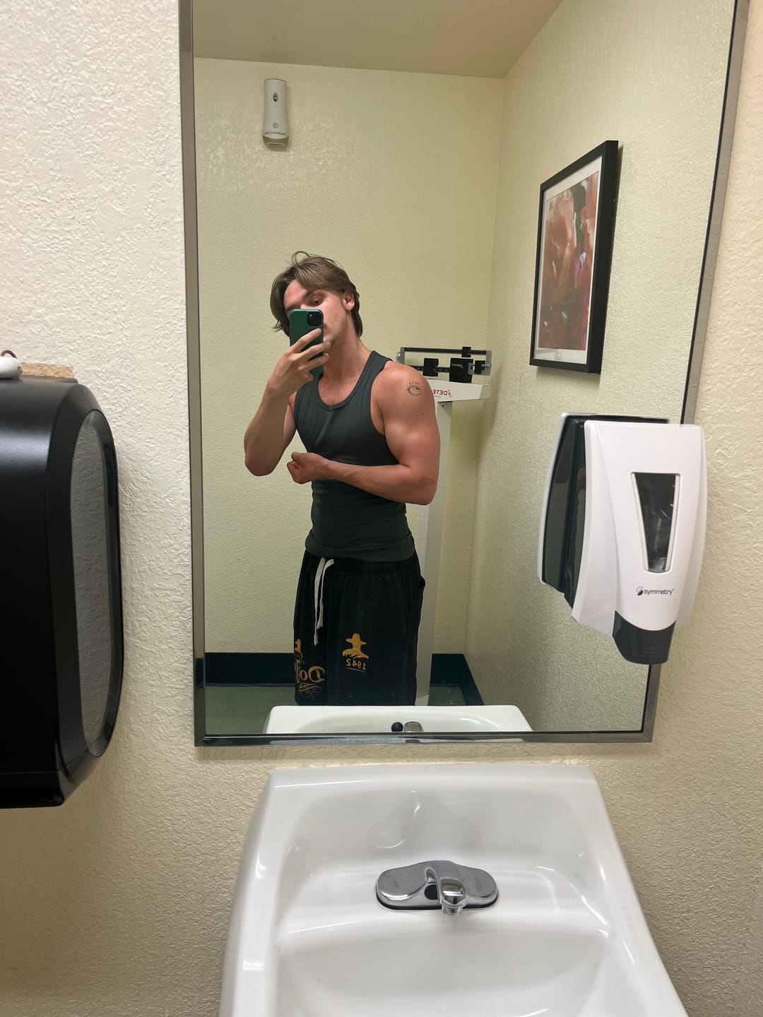 Customer photo review of Premium Ultra-Soft Cotton Fitted Tank 3 Pack