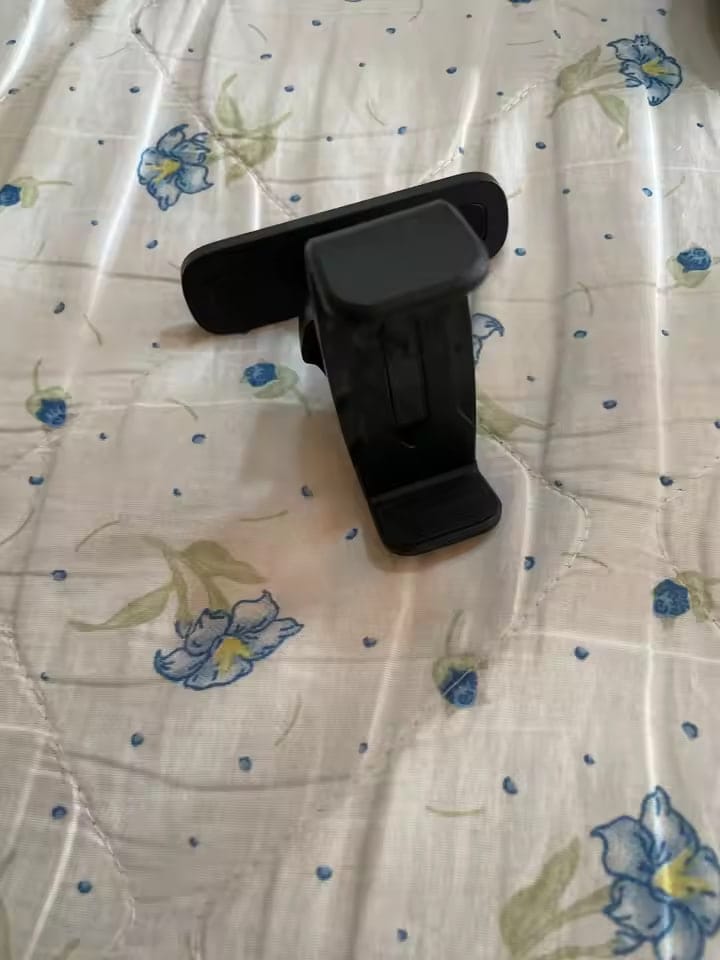 Customer photo review of Fitness Magnetic Phone Holder