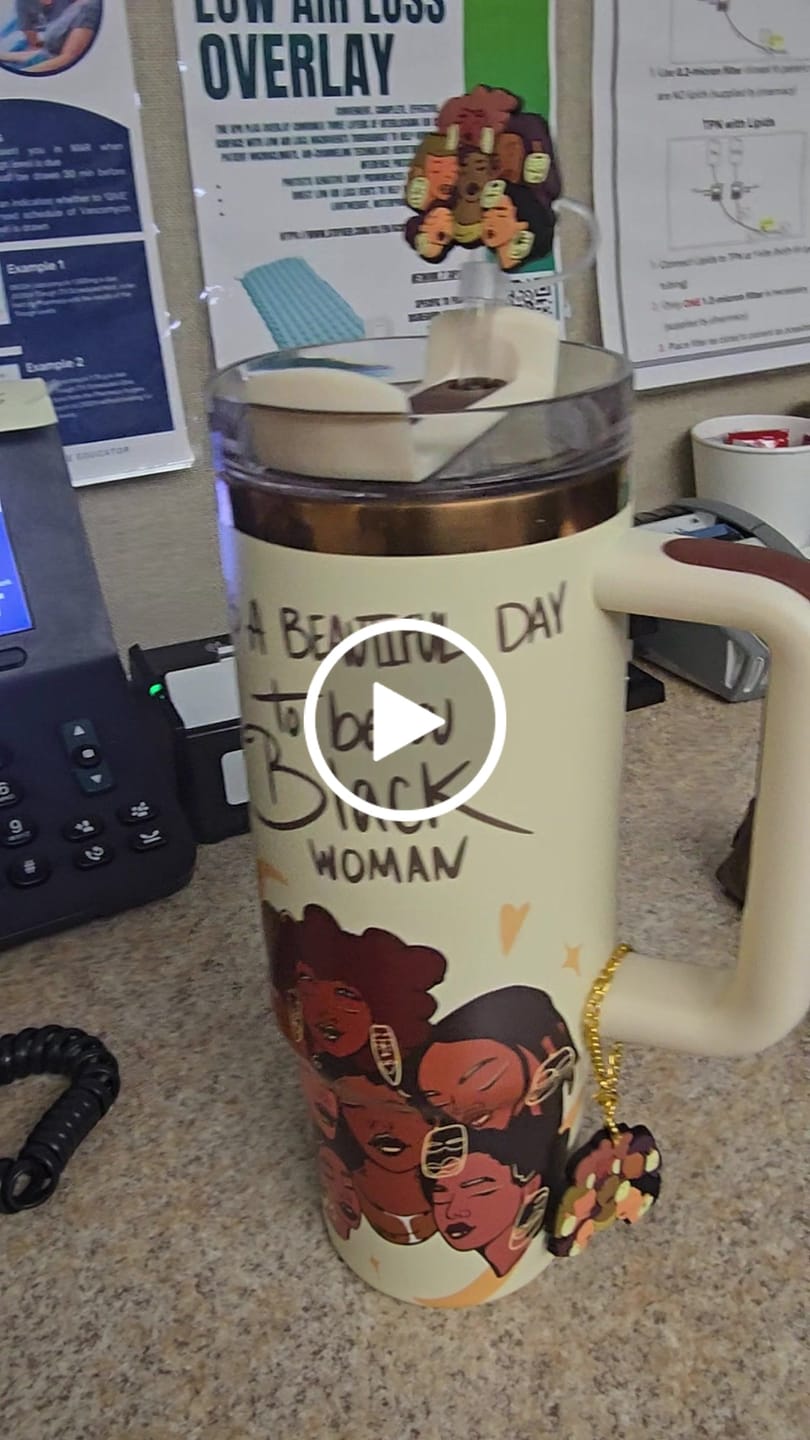 Customer video review of Limited Edition "Crème Brûlée" Cream FlowSip™ Insulated Tumbler – Pinklomein x Cecilia's House