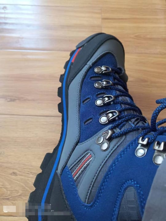 Customer photo review of Chaussures de Randonnée Imperméables & Robustes