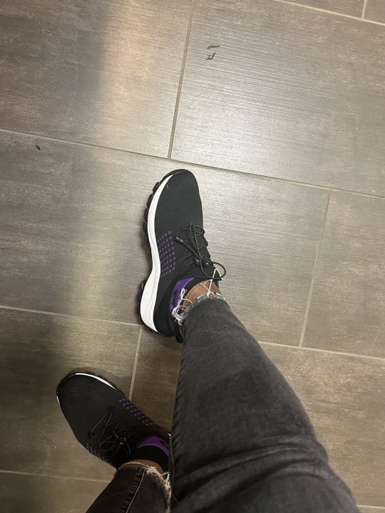 Customer photo review of Baskets Légères et Respirantes pour Femme - Confort et Style