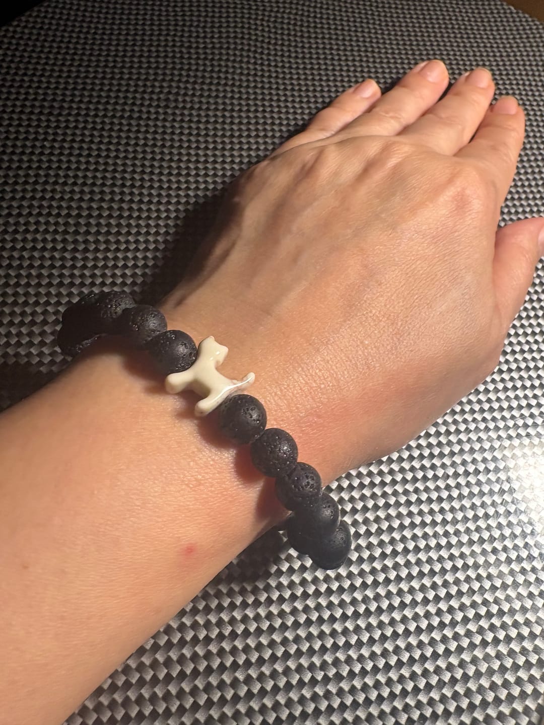 Customer photo review of STRA Cat Black Lava Beaded Bracelet