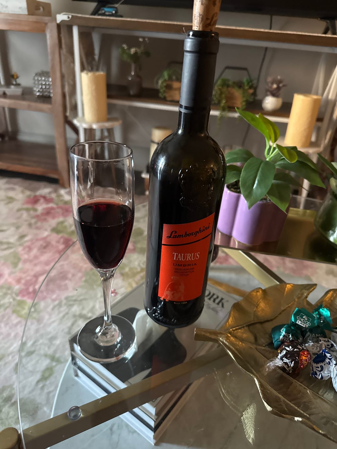 Customer photo review of Lamborghini: Taurus Umbria Red IGT