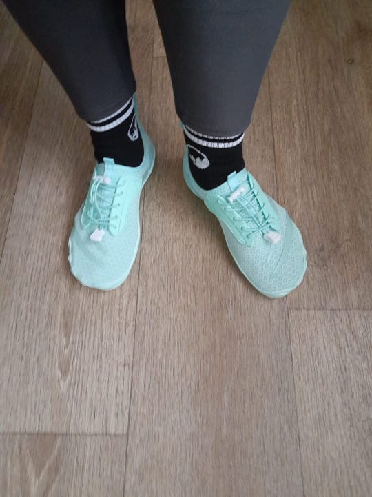 Customer photo review of Feel Pro - des chaussures pieds nus saines et confortables