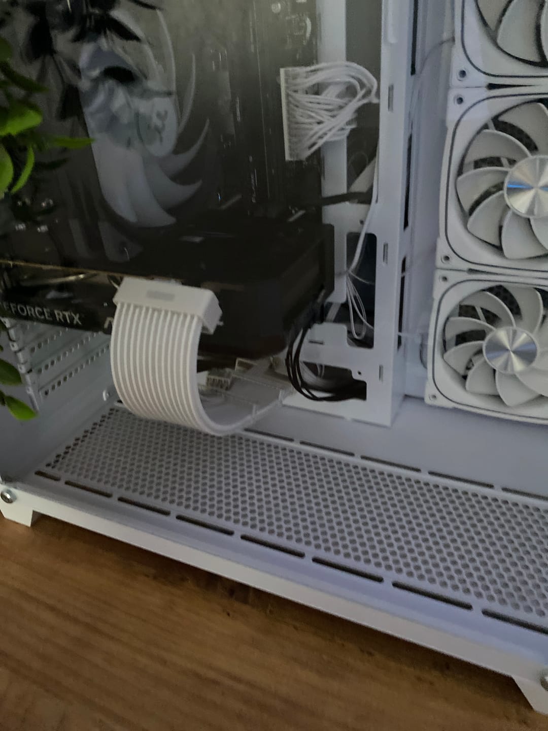 Customer photo review of AsiaHorse Aurora Learn PSU Cable Cover