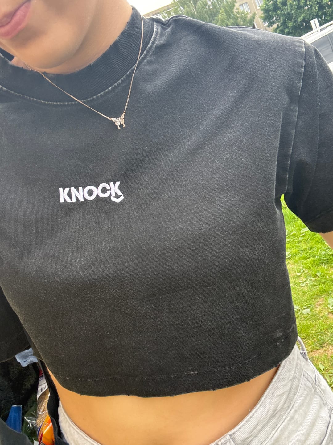 Customer photo review of BRICKBOUND VINTAGE CROPPED TOP