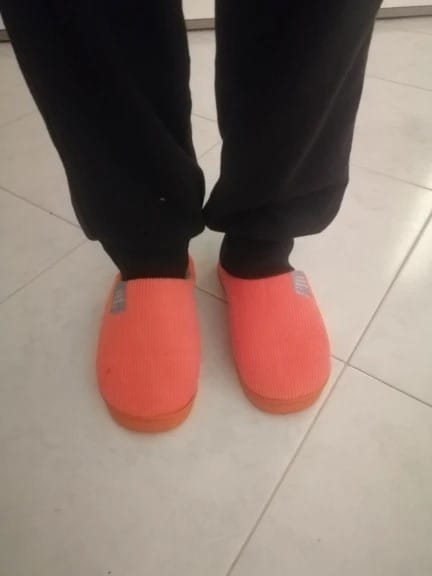 Customer photo review of Pantoufles d'hiver en coton doux pour la maison
