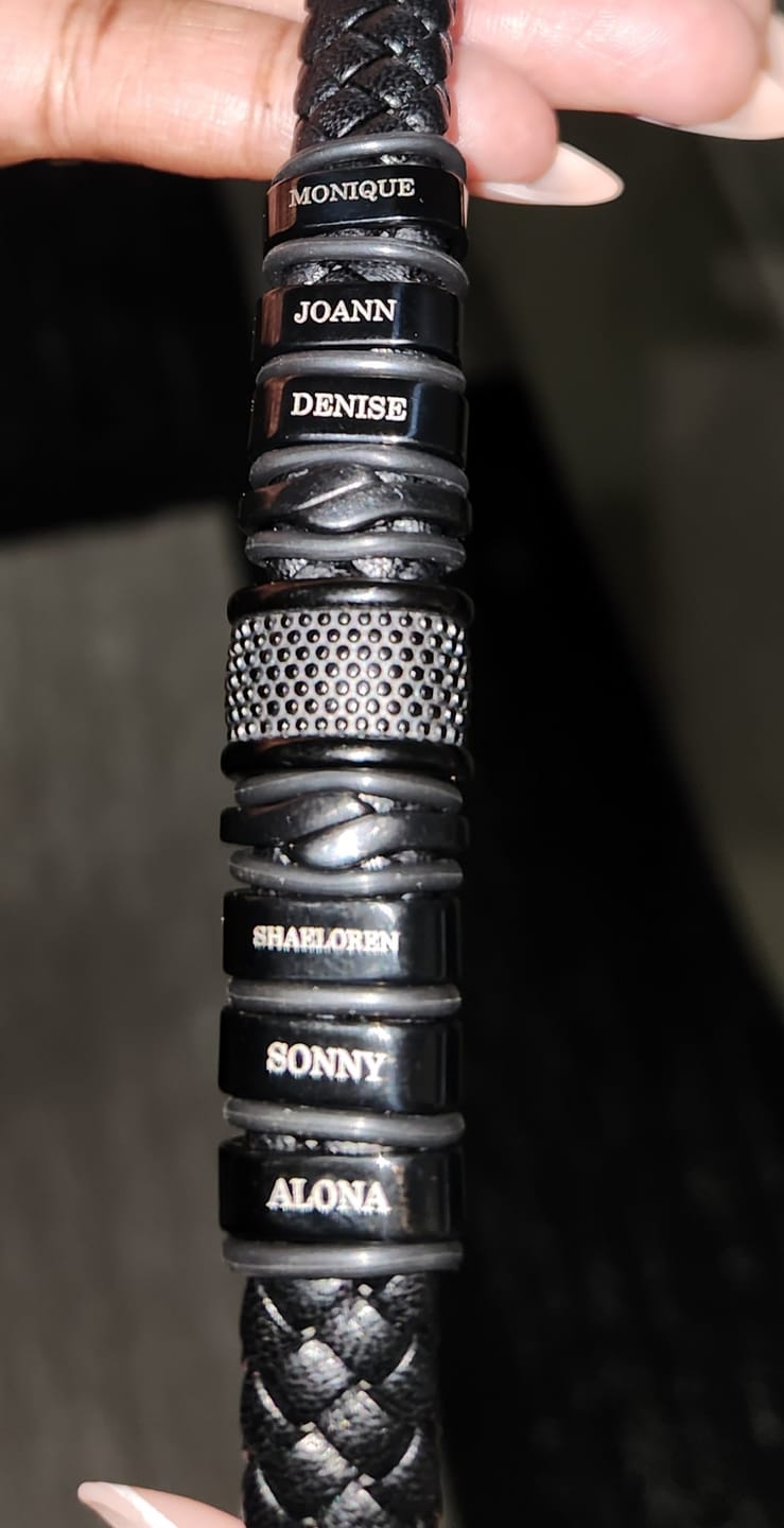 Customer photo review of Bracelet: Black