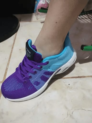 Customer photo review of Baskets RUNNING Respirantes pour femmes
