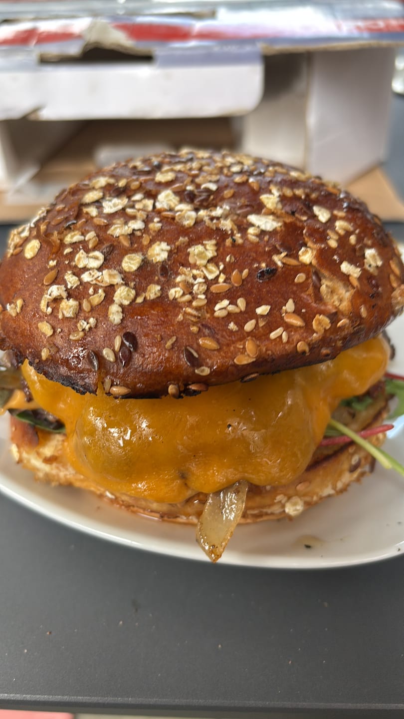 Customer photo review of ALL-T1ME Burger Sauce 500ml
