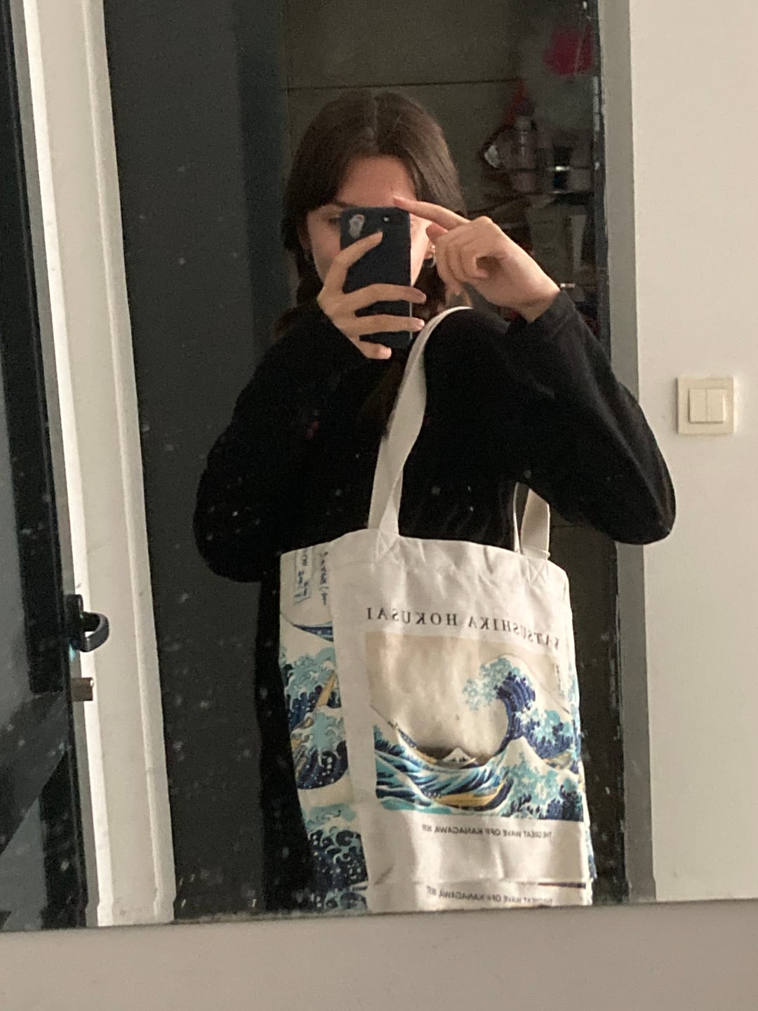 Customer photo review of Hokusai Great Wave Omuz Çantası