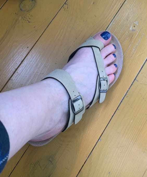Customer photo review of Sandales Croisées Entre-Doigt Antidérapantes