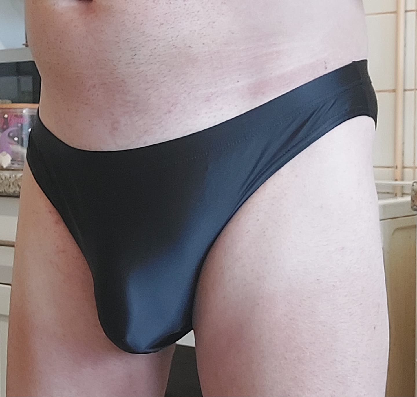 Customer photo review of 4 Pack Men's Skin-Friendly Cooling Touch Comfy Waistband Briefs