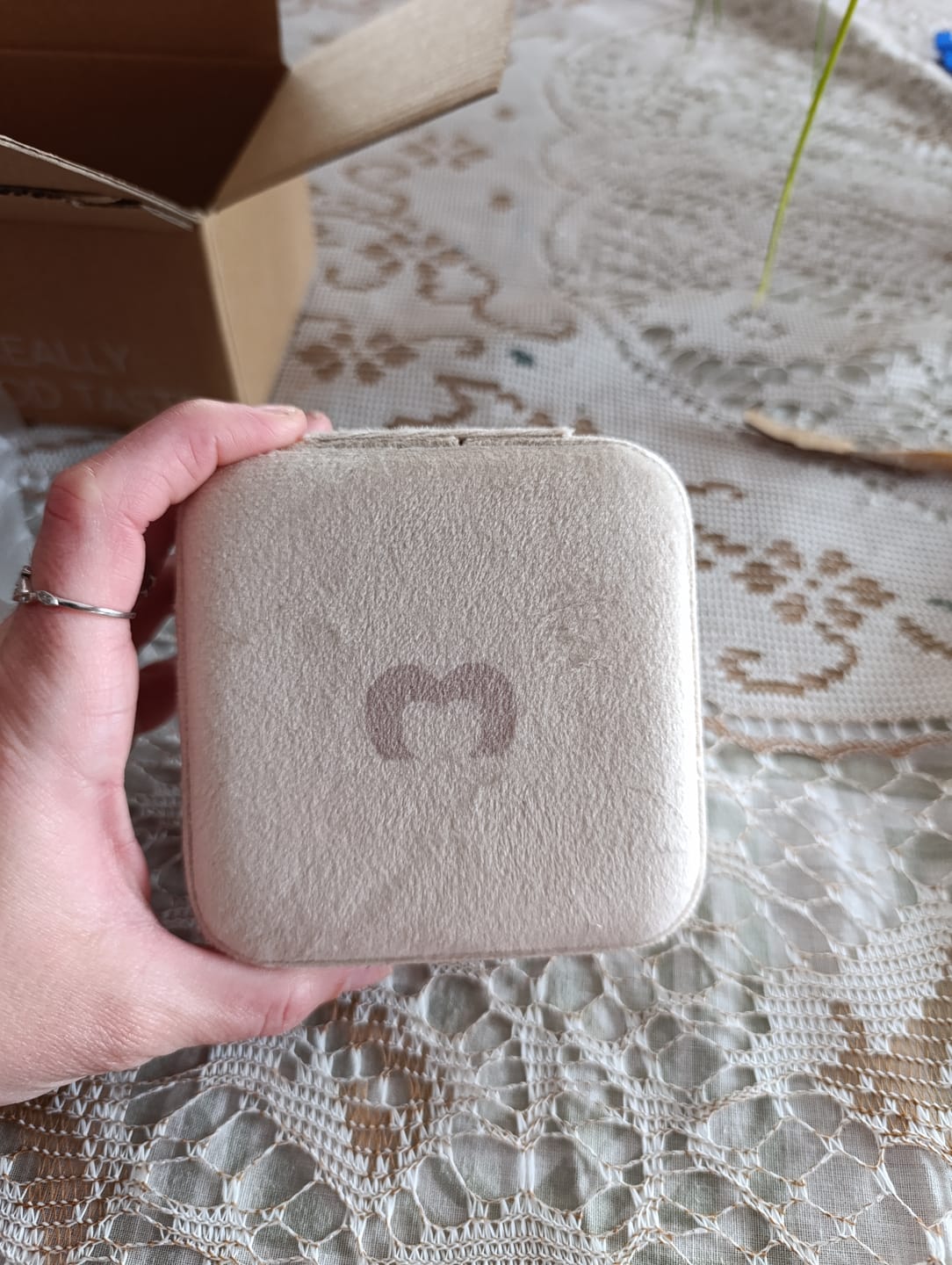 Customer photo review of JOYERO GRATIS