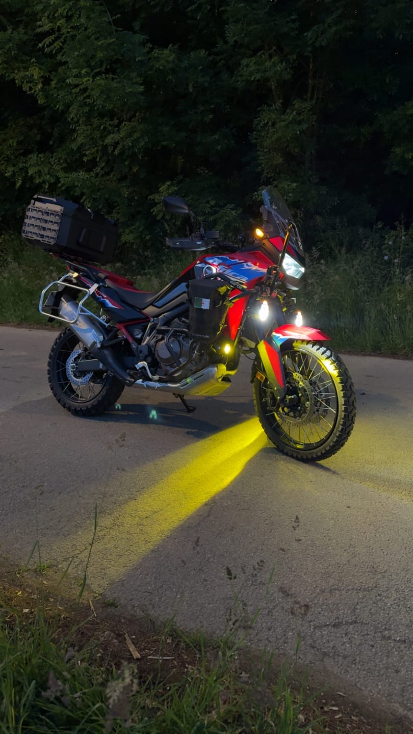 Customer photo review of Motorcycle Lights – The World’s Smartest Motorcycle Auxiliary Lighting System