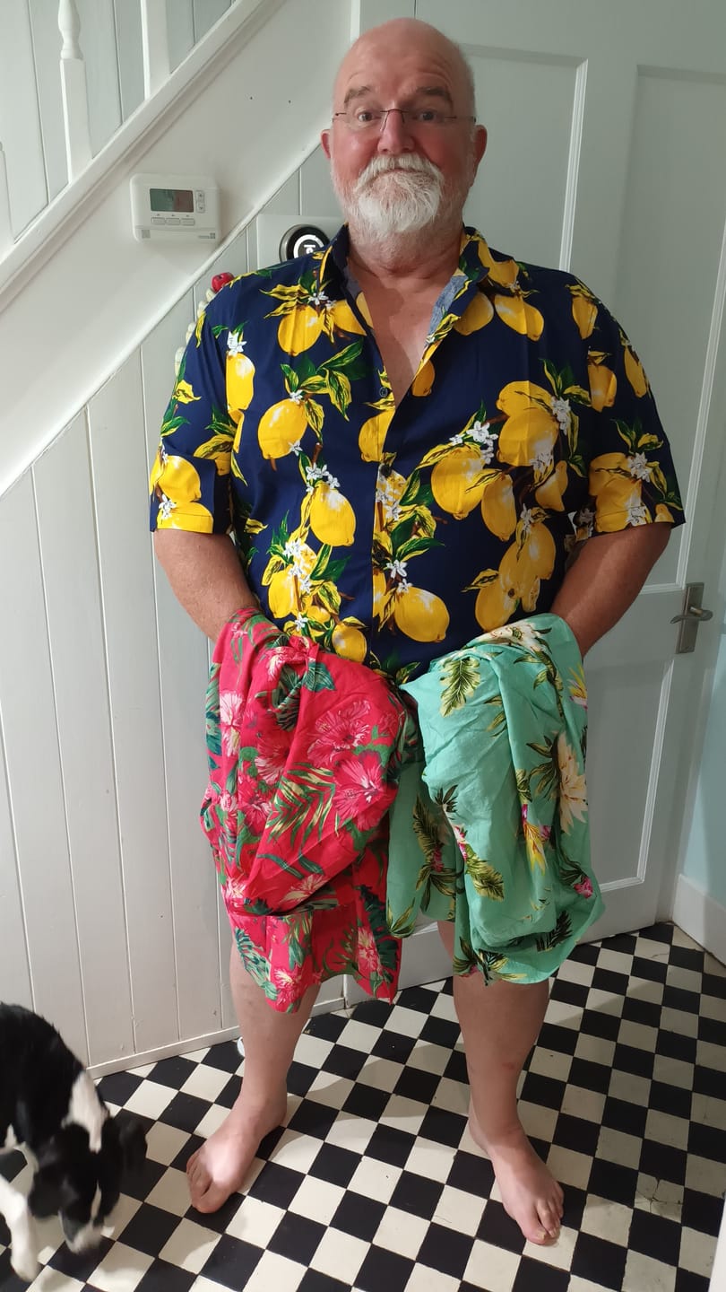 Customer photo review of Men's Lemon Print Short Sleeve Button Up Beach Summer Hawaiian Shirt