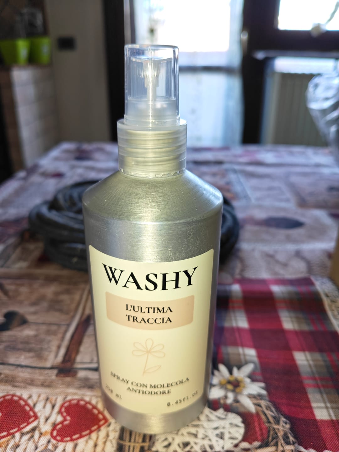 Customer photo review of SPRAY MOLECOLA ANTIODORE L'ULTIMA TRACCIA