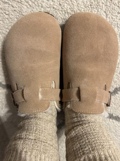 Customer photo review of Pantoufles Boston en Daim Doublées de Fourrure
