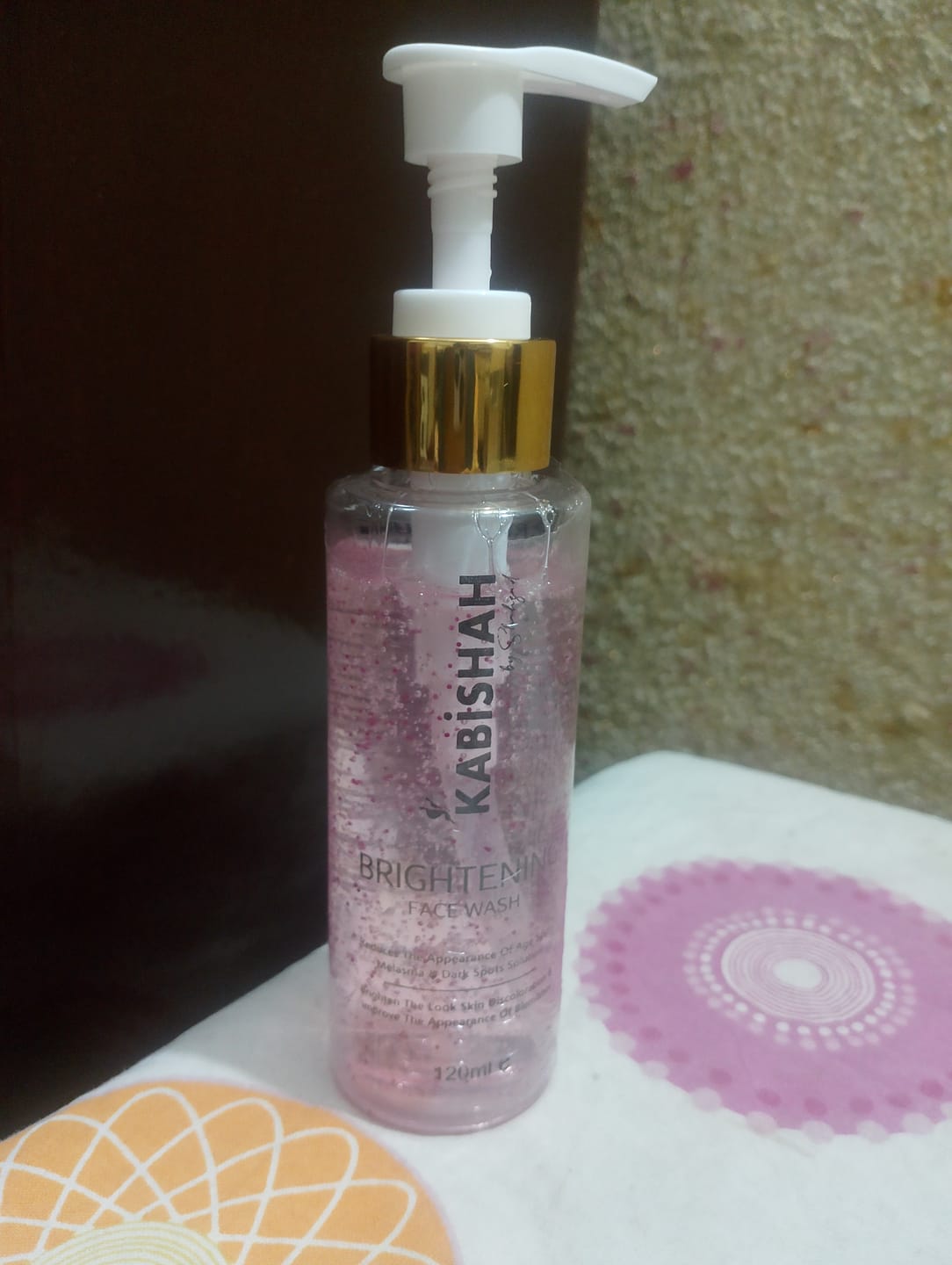 Customer photo review of LuminaBright Whitening Face Wash Double Pack: Duo Glow