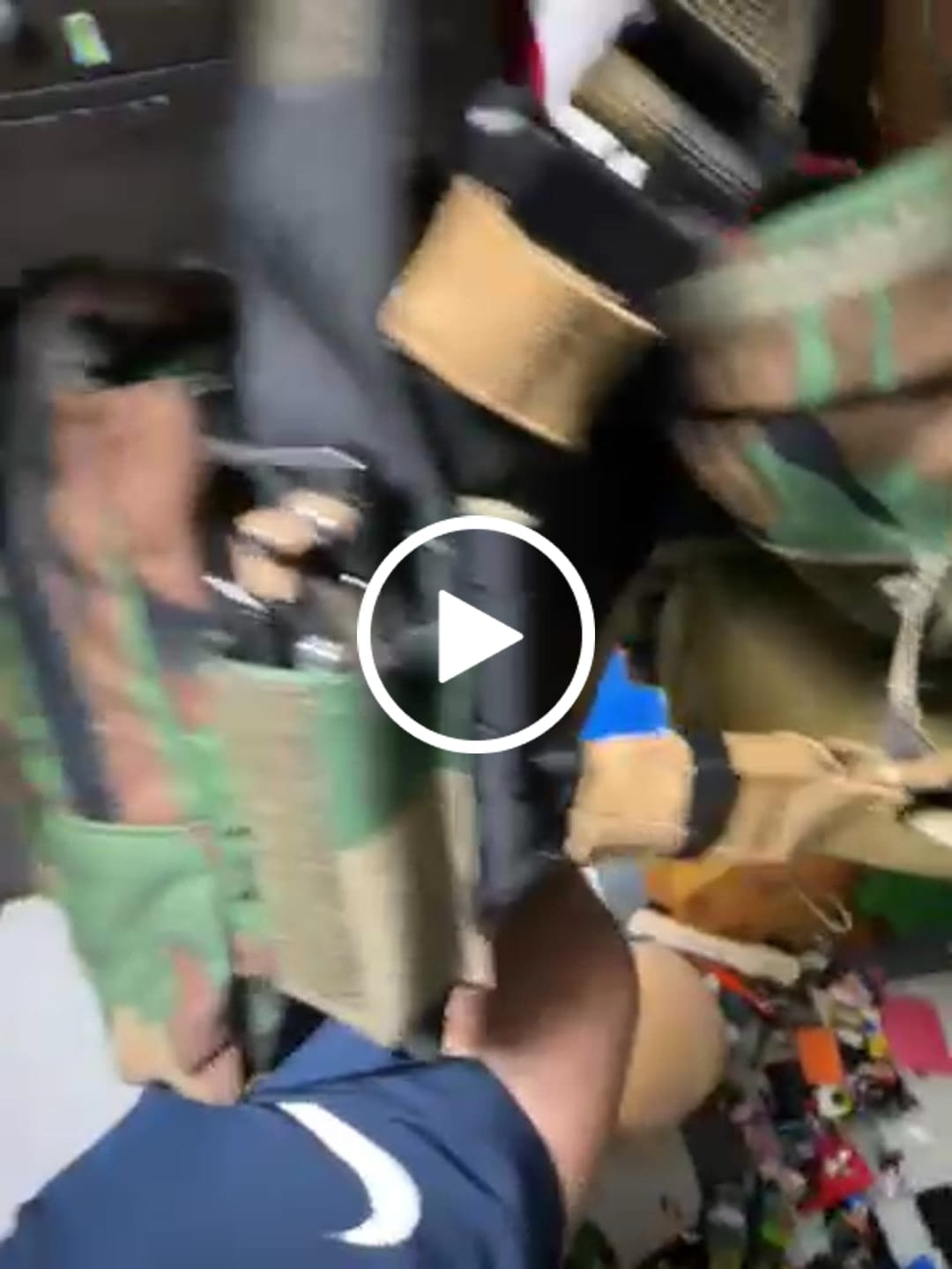 Customer video review of Leatherman Pouch