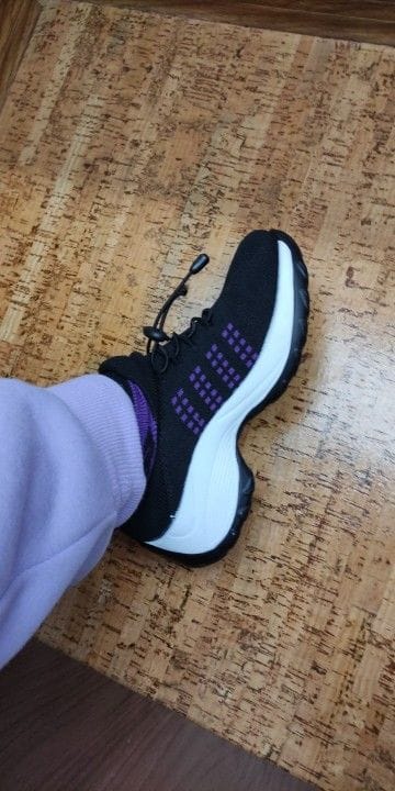 Customer photo review of Baskets Légères et Respirantes pour Femme - Confort et Style