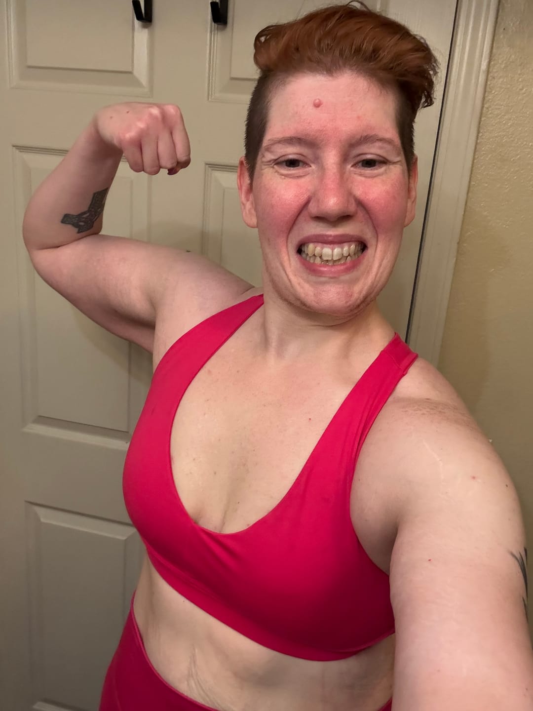 Customer photo review of DAYDREAM V-Scoop Neck Racerback Sports Bra