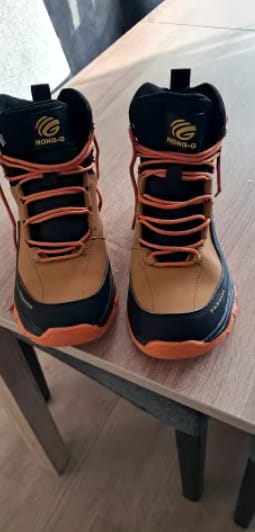 Customer photo review of Bottes de Travail Respirantes & Confortables - HONG-G