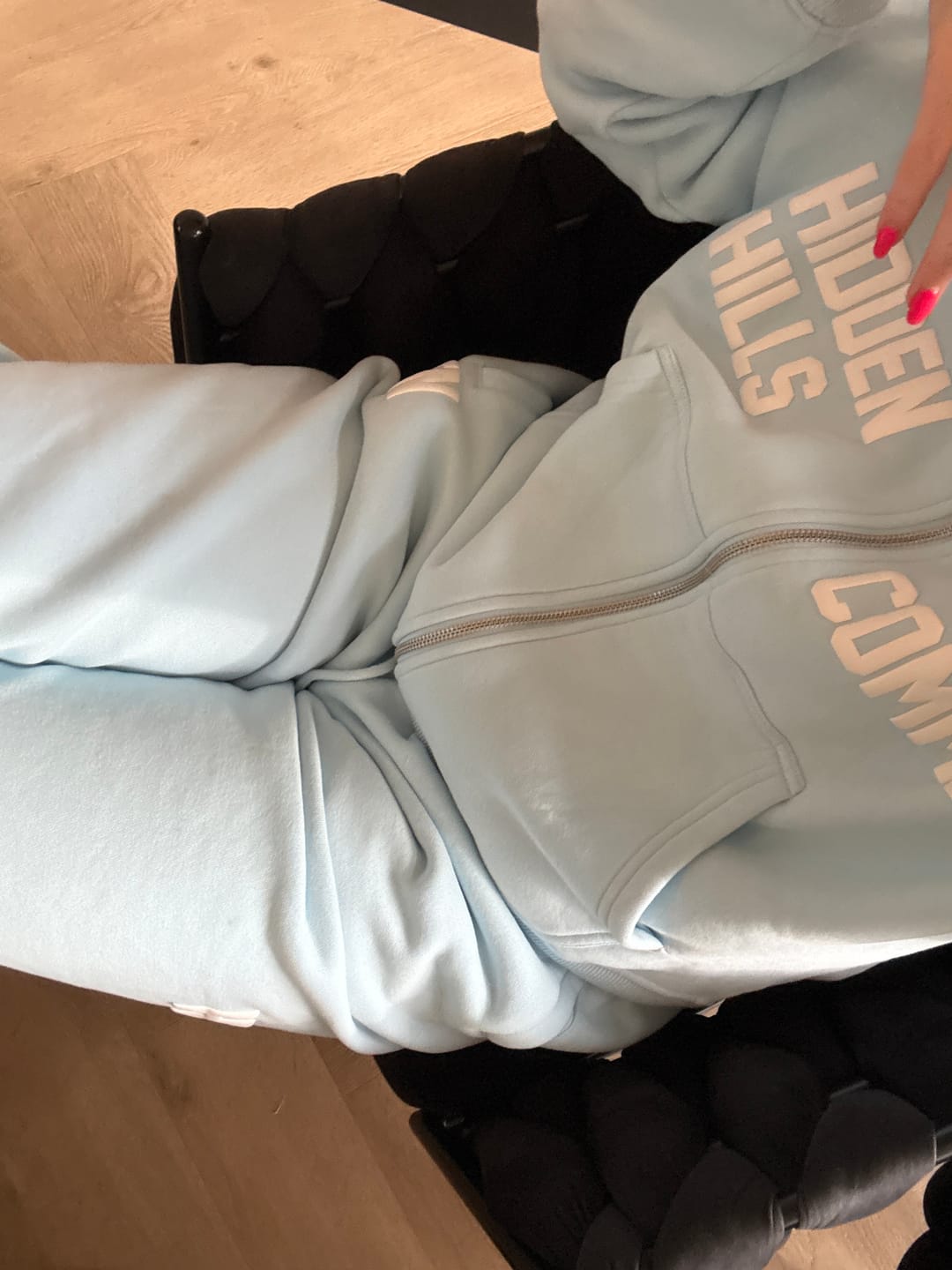 Customer photo review of GATED COMMUNITY STRAIGHT LEG SWEATPANTS LIGHT BLUE