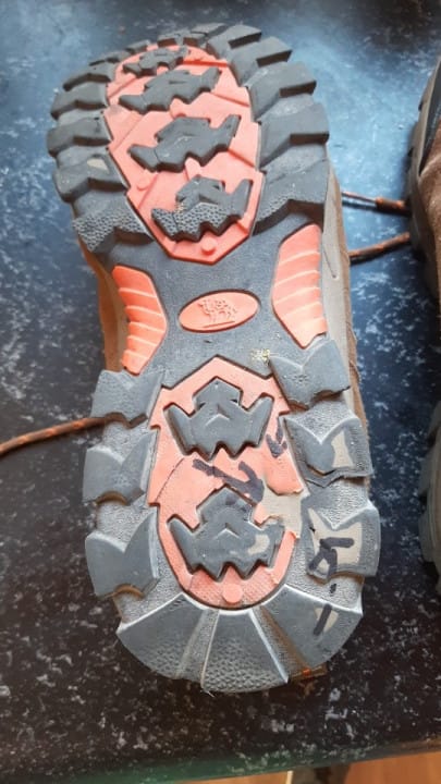Customer photo review of Chaussures de randonnée de haute qualité, imperméables, pour la neige et les sports