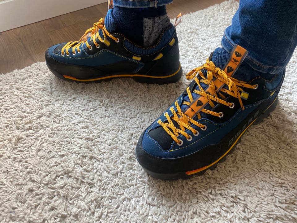 Customer photo review of Chaussures de randonnée antidérapantes avec coussin amortissent-Homme