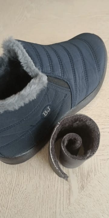 Customer photo review of Bottes doublées et imperméables pour l'hiver - B&J™