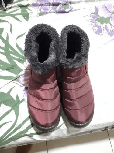 Customer photo review of Bottes Matelassées d’Hiver Imperméables avec Fourrure – Style et Confort