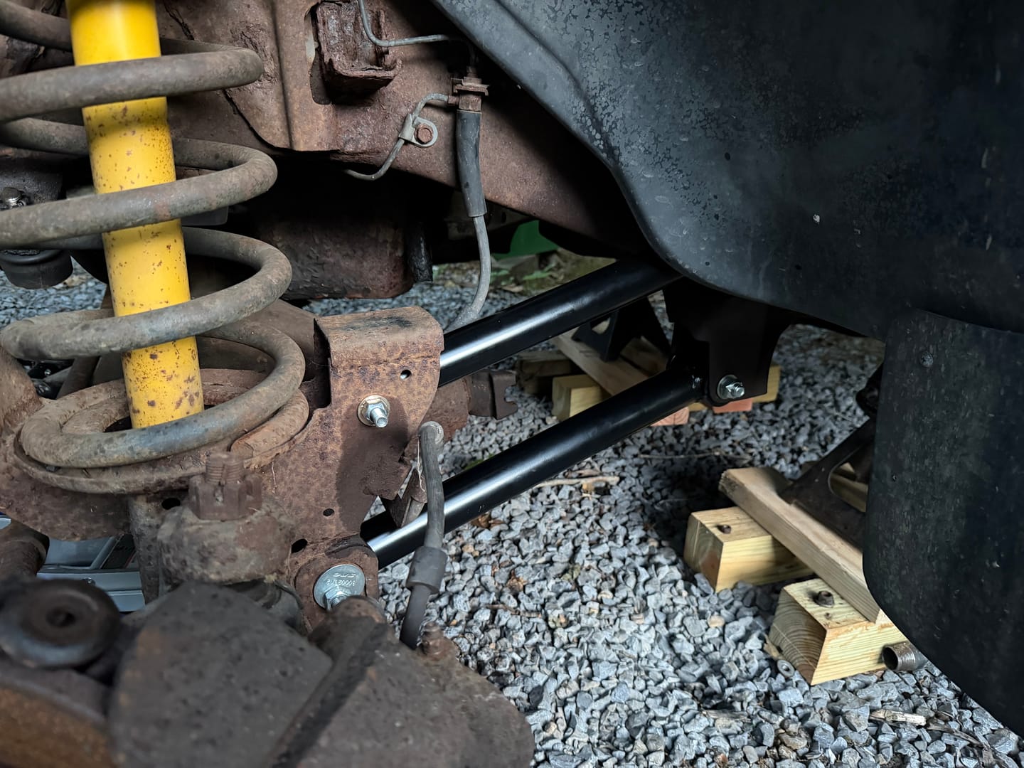 Customer photo review of 1994-1999 Dodge Ram 2500 / 3500 4wd Fixed Length Control Arms