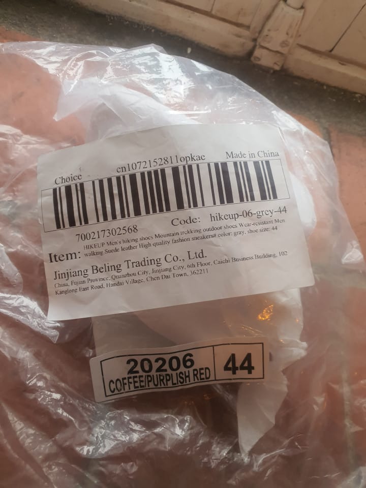Customer photo review of Chaussures de randonnée en cuir suédé pour homme