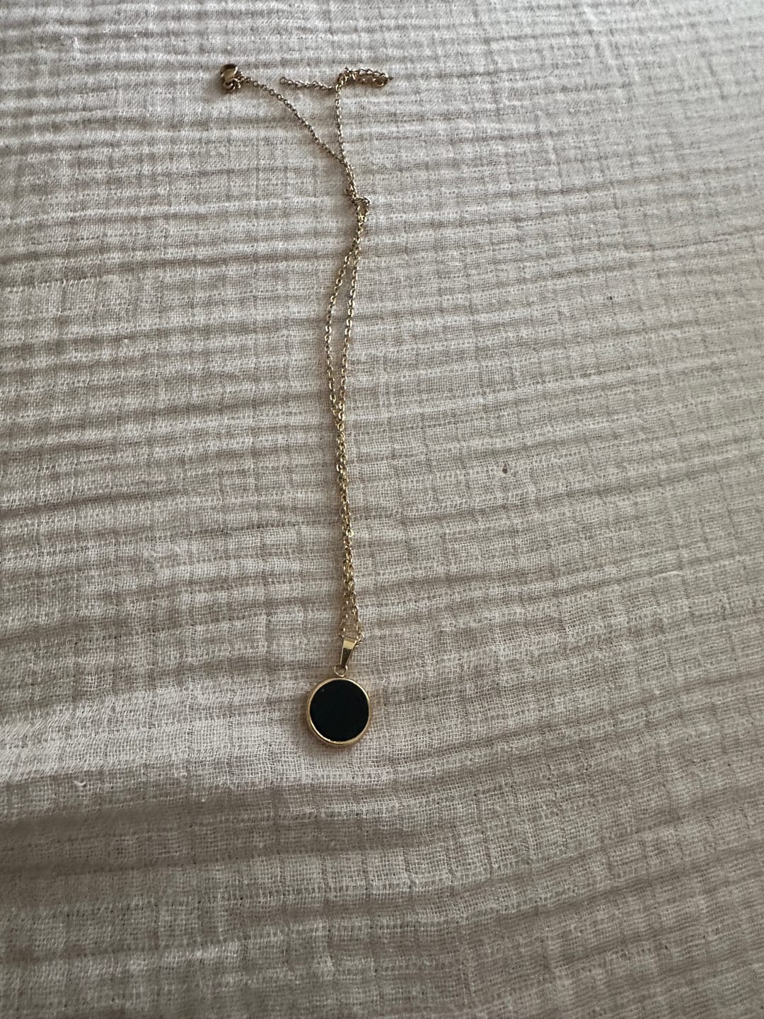 Customer photo review of Obsidian Halskette - Kreismedallion